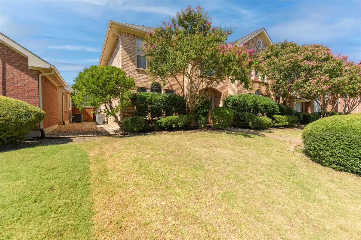 1812 Canoe Way, Carrollton, TX 75010 - #1