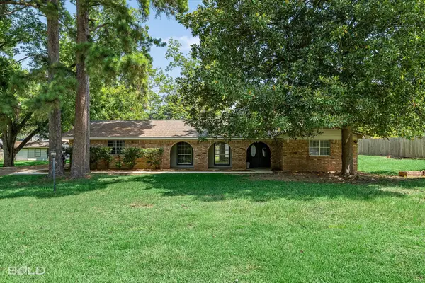305 Pecan Drive, Shreveport, LA 71106