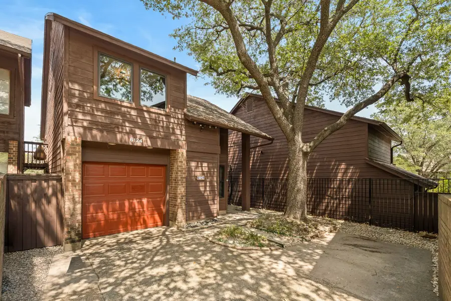 6124 Summer Creek Circle, Dallas, TX 75231 - #2