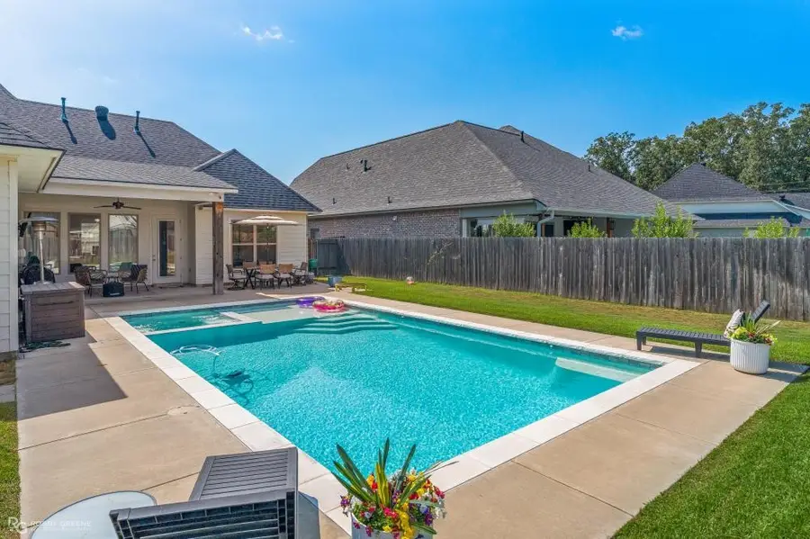 510 Linden Circle, Benton, LA 71006 - #2