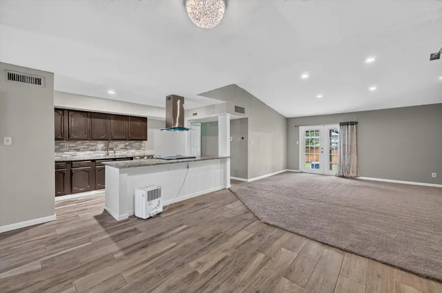704 Levelland Drive, Arlington, TX 76017 - #3
