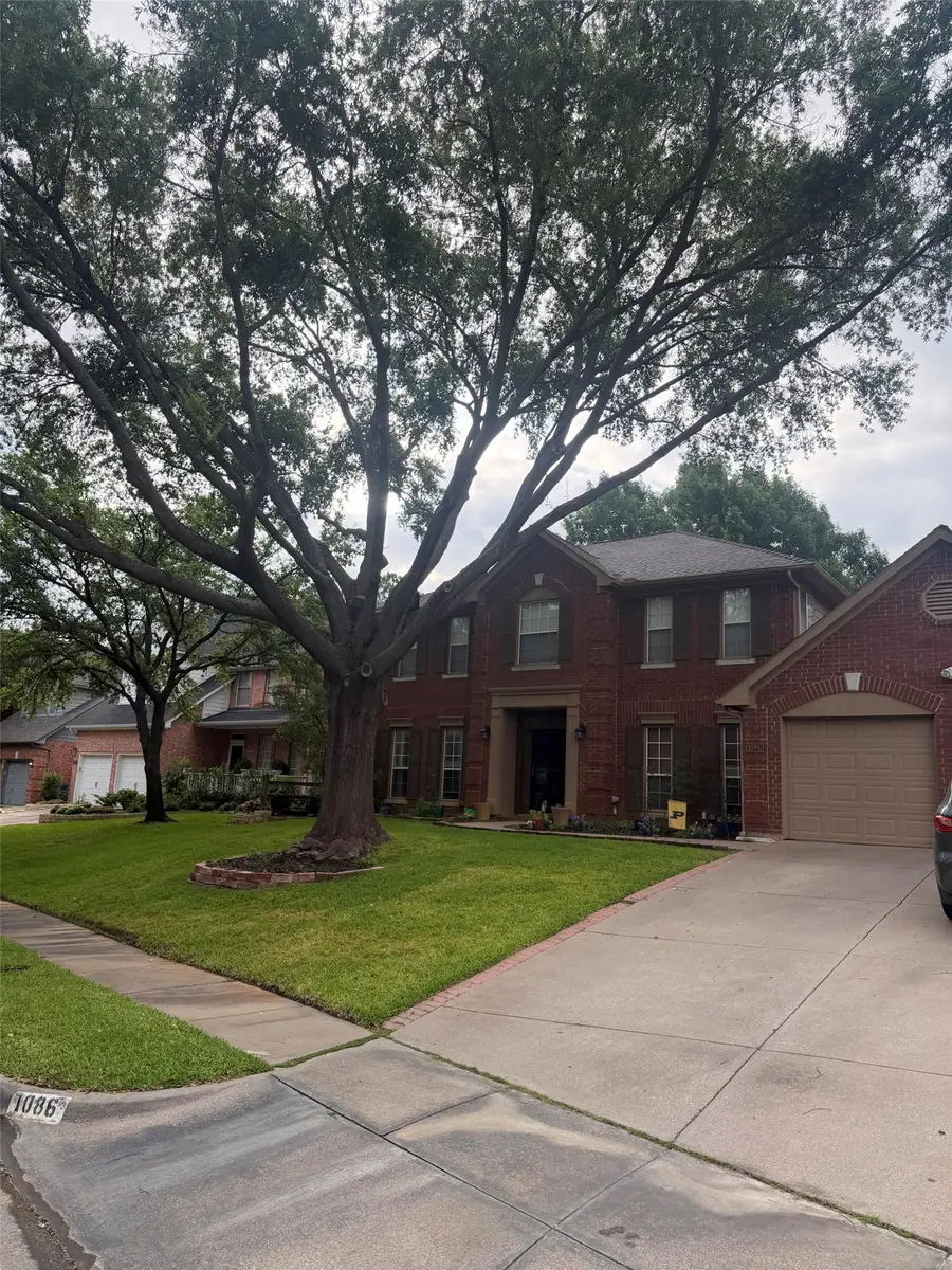 1086 Woodbriar Drive, Grapevine, TX 76051 - #2
