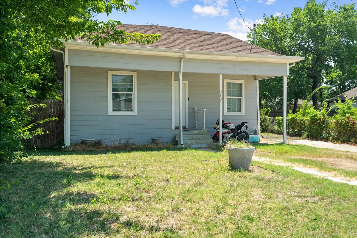 2421 Langston Street, Fort Worth, TX 76105 - #1