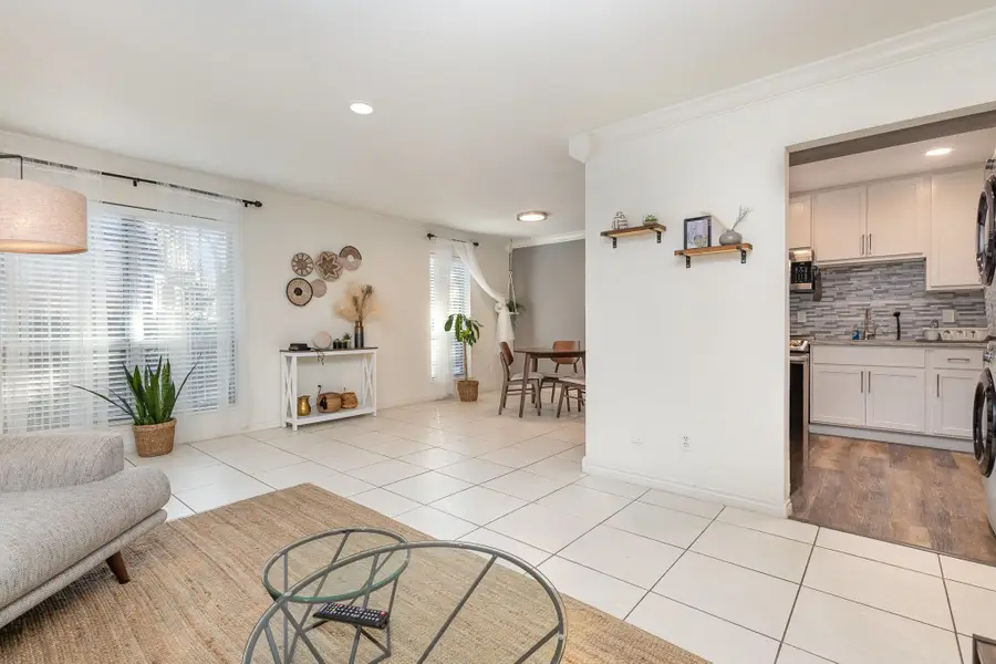 5051 Les Chateaux Drive #138, Dallas, TX 75235 - #2