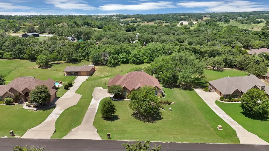 112 Meadow Arbor Drive, Weatherford, TX 76085 - #2