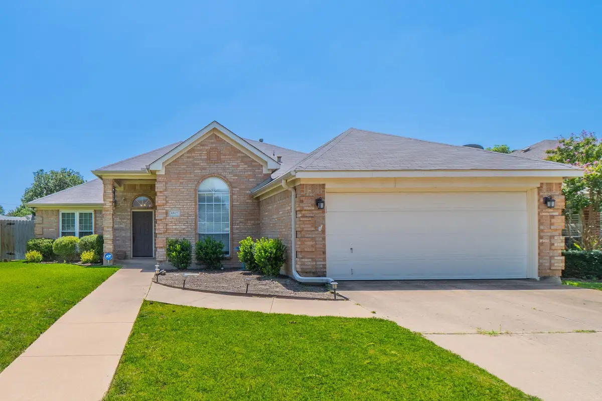 6917 Laurel Canyon Terrace, Fort Worth, TX 76132 - #1