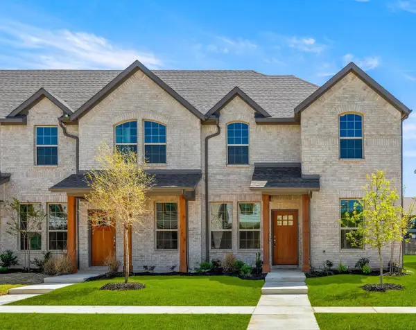4504 Avion Drive, Sanger, TX 76266