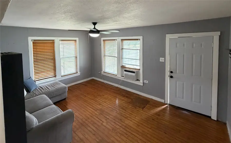 267 N Katy Road, Elm Mott, TX 76640 - #3