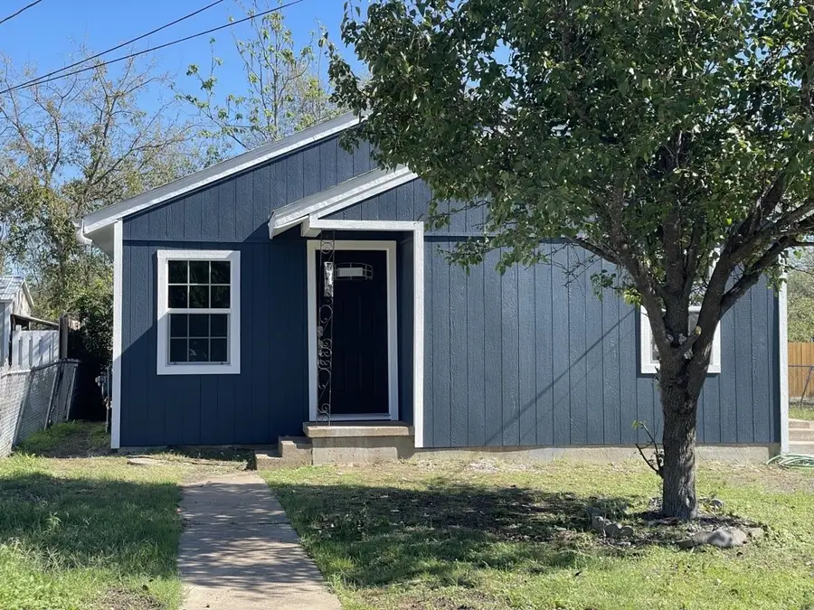 607 Mckenzie Avenue, Hillsboro, TX 76645 - #2