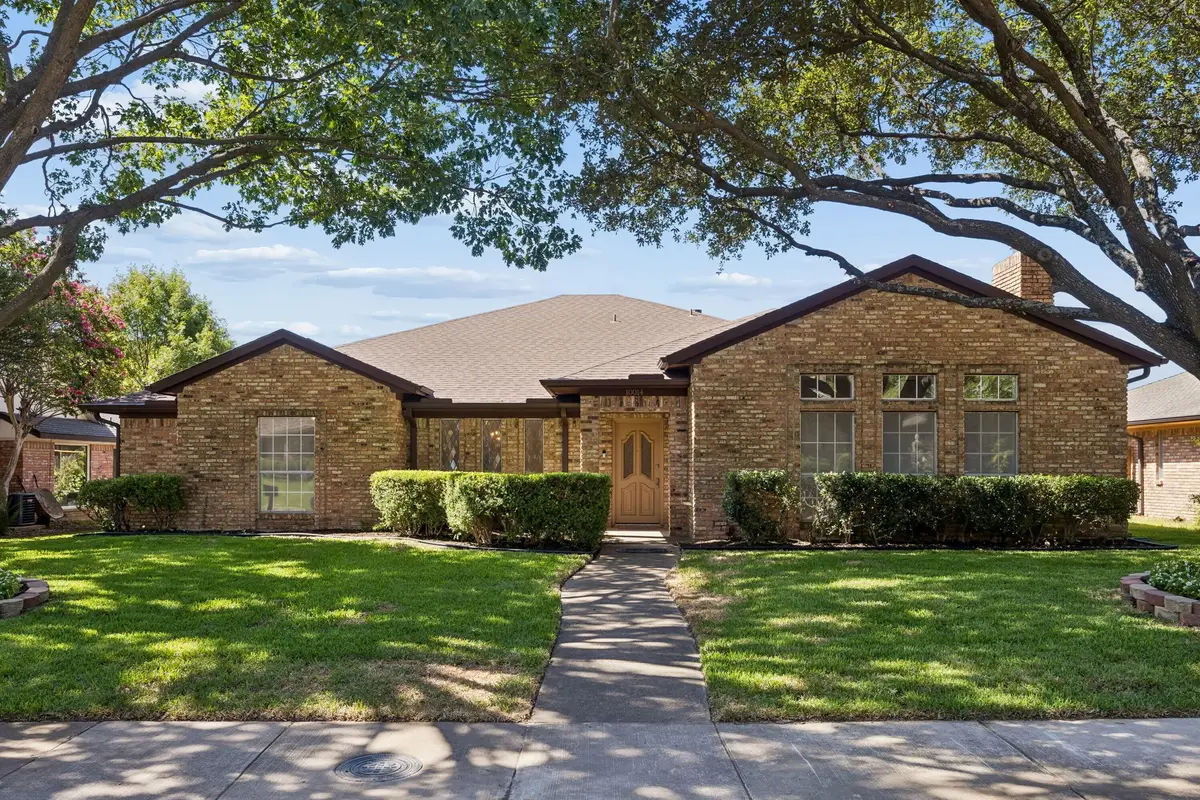10014 Hickory Crossing, Dallas, TX 75243 - #1