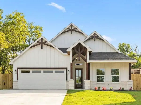 2903 NW 30th Street, Fort Worth, TX 76106