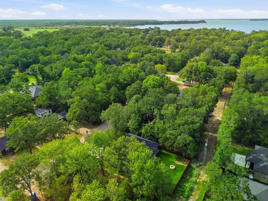 108 Parkside Drive, Trinidad, TX 75163 - #3