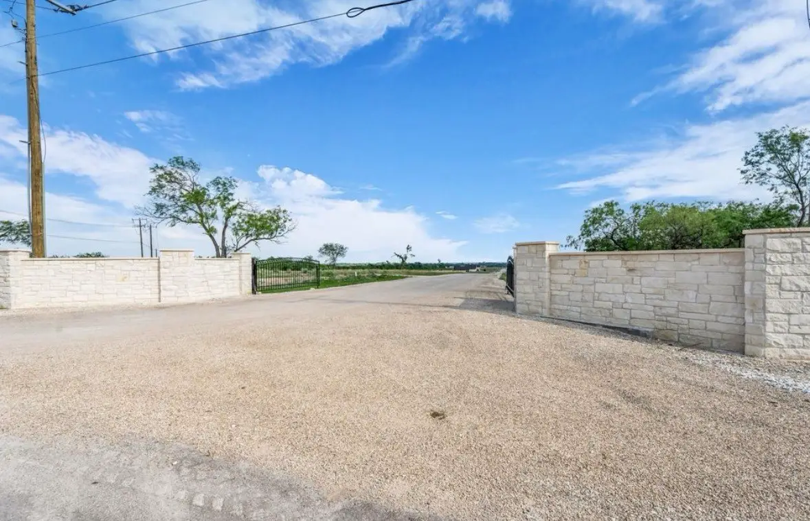 176 Lacek Mill Road, China Spring, TX 76633 - #1