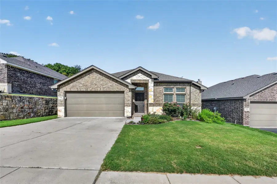 116 Wilson Cliff Drive, White Settlement, TX 76108 - #3
