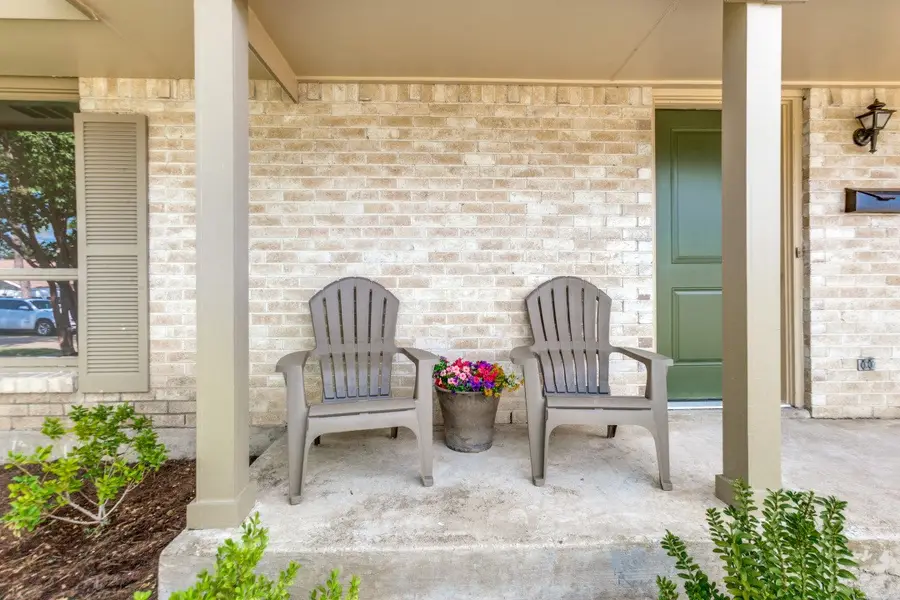5033 Overcrest Drive, Garland, TX 75043 - #2