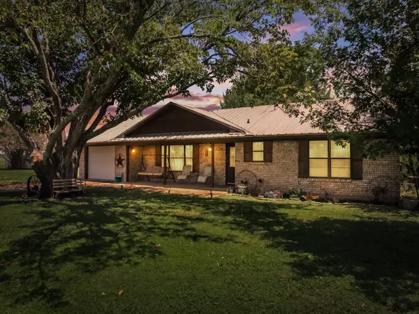188 County Road 345, Rosebud, TX 76570