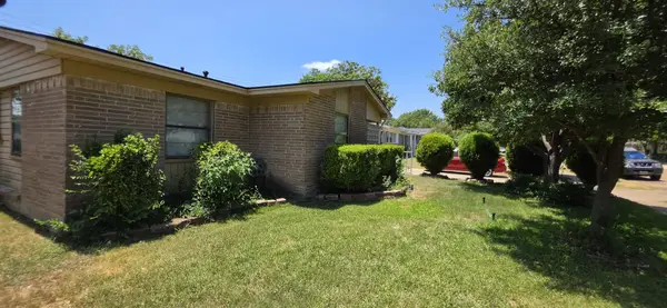 4302 Longleaf Drive, Garland, TX 75042