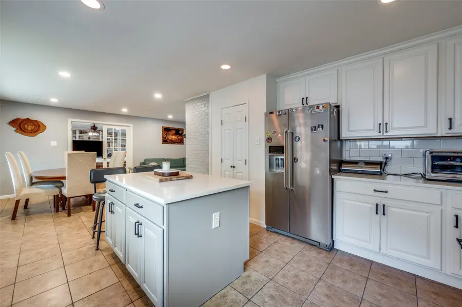 9835 Estate Lane, Dallas, TX 75238 - #3