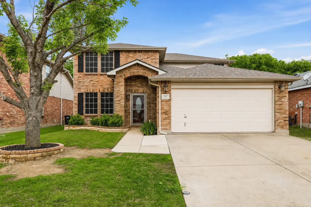 16637 Woodside Drive, Justin Roanoke, TX 76247 - #1