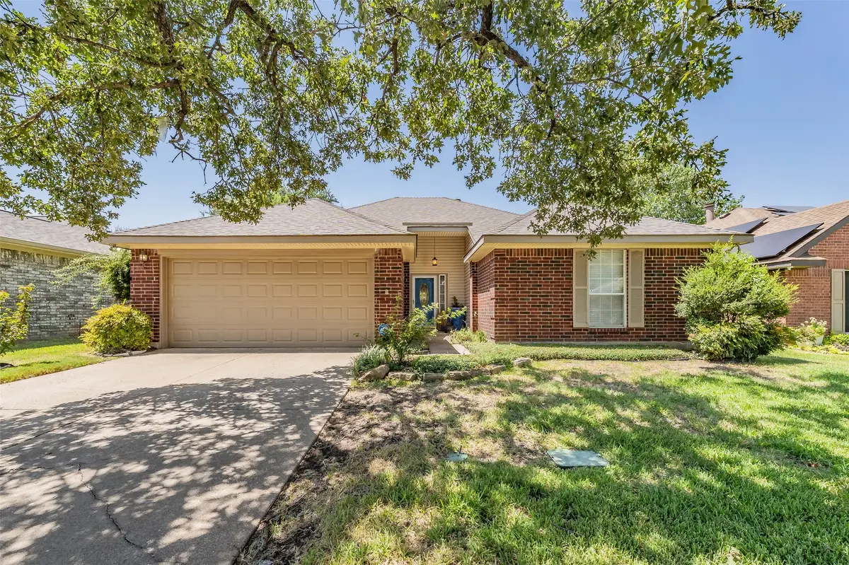 1108 Middlebury Lane, Euless, TX 76040 - #1