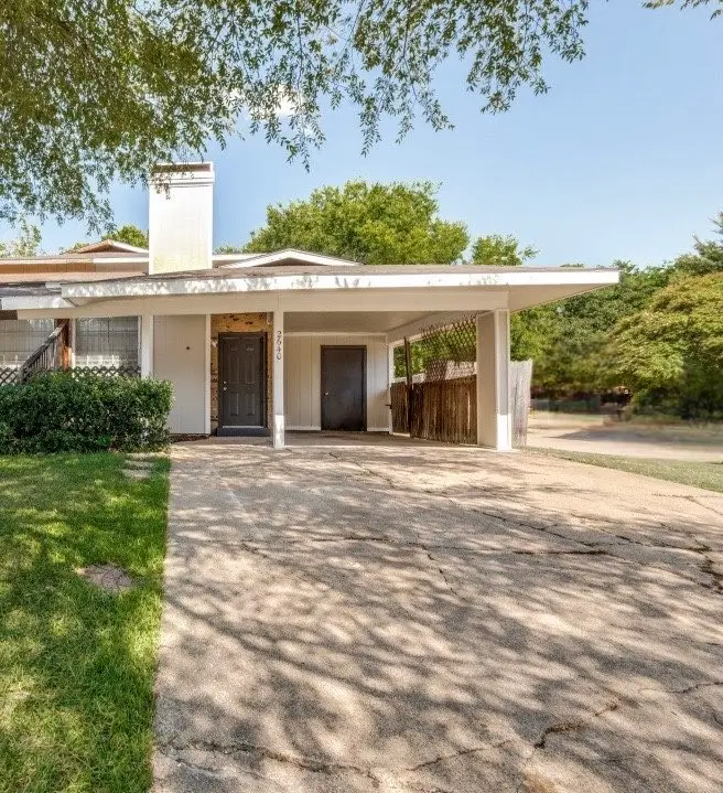 2640 Santiago Circle, Grand Prairie, TX 75052 - #1
