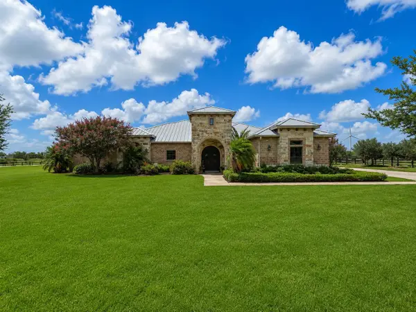 4207 Mesquite Avenue, Lyford, TX 78569