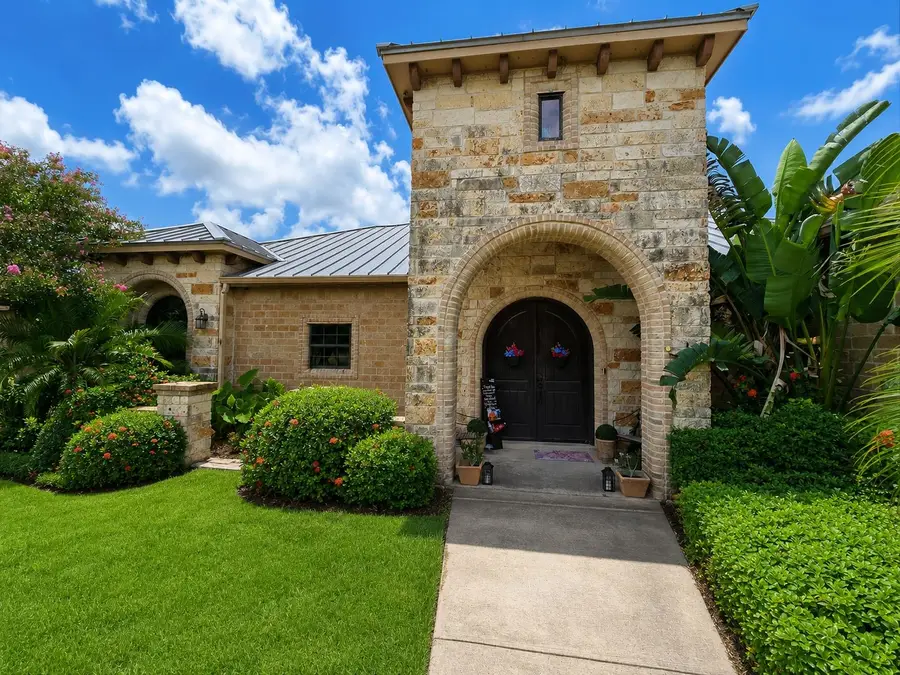 4207 Mesquite Avenue, Lyford, TX 78569 - #2