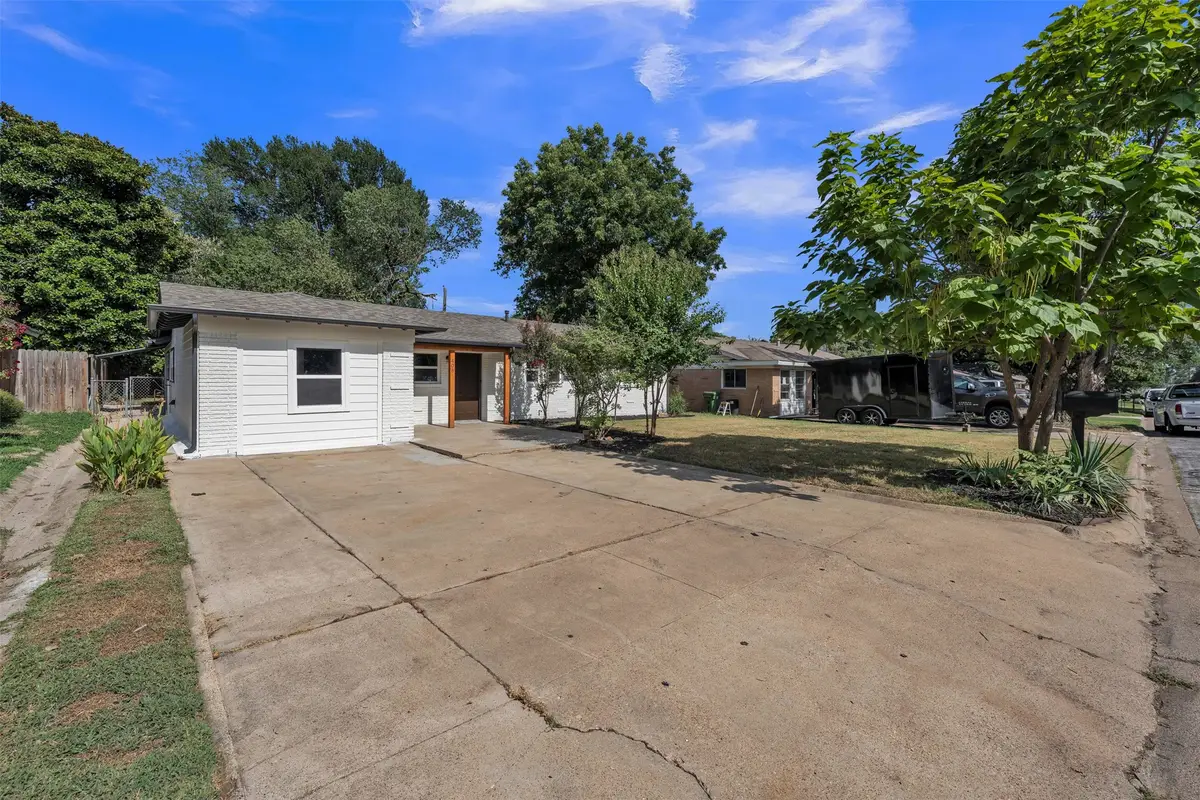 408 Simmons Drive, Hurst, TX 76053 - #1