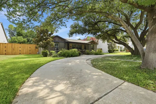 3637 Shelby Drive, Fort Worth, TX 76109