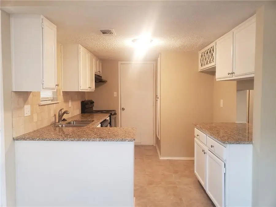 1624 Vail Meadow Lane, Dallas, TX 75253 - #3
