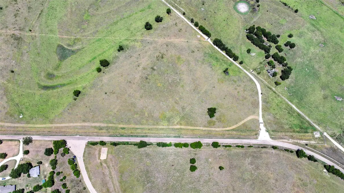4800 Woodard Avenue, Cleburne, TX 76033 - #1