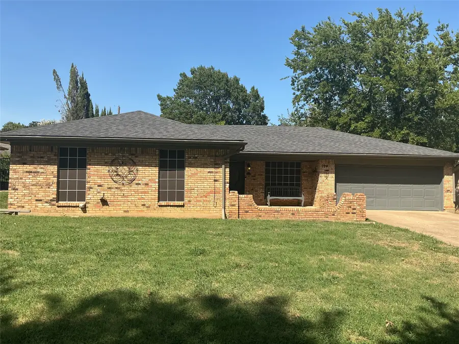 724 Barbara Lane, Burleson, TX 76028 - #2