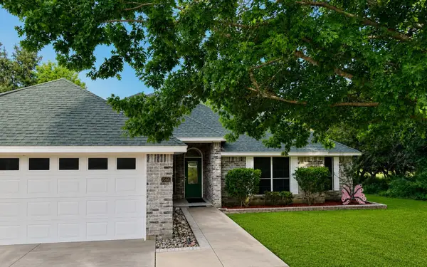7066 Golf Drive, Whitney, TX 76692