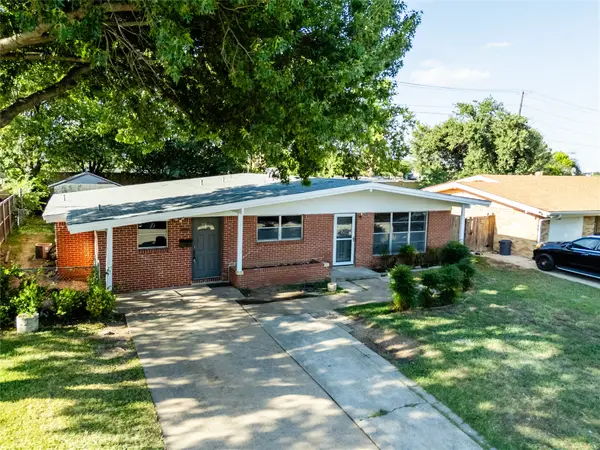 2821 Yale Street, Irving, TX 75061