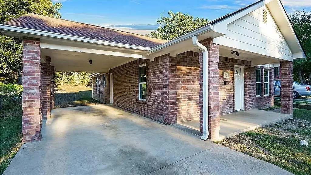 1926 Arizona Avenue, Dallas, TX 75216 - #1