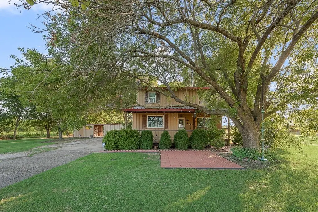 220 Crump Circle, Red Oak, TX 75154 - #1