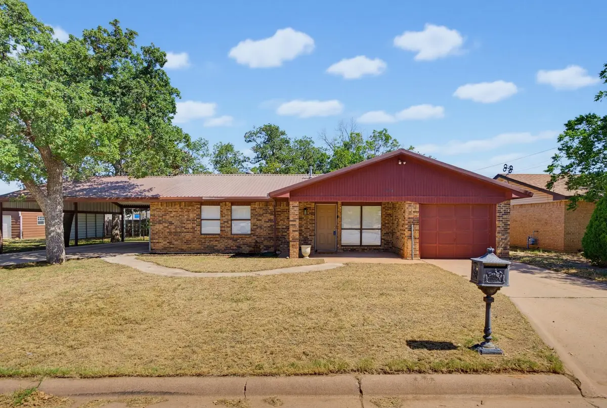 1674 Anson Avenue, Abilene, TX 79601 - #1