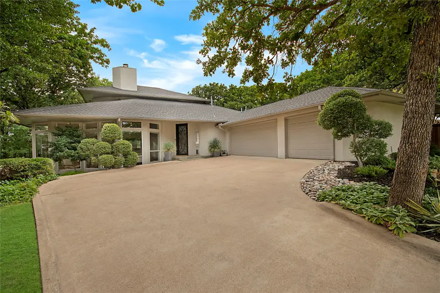 800 Shady Bend Court, Highland Village, TX 75077 - #2
