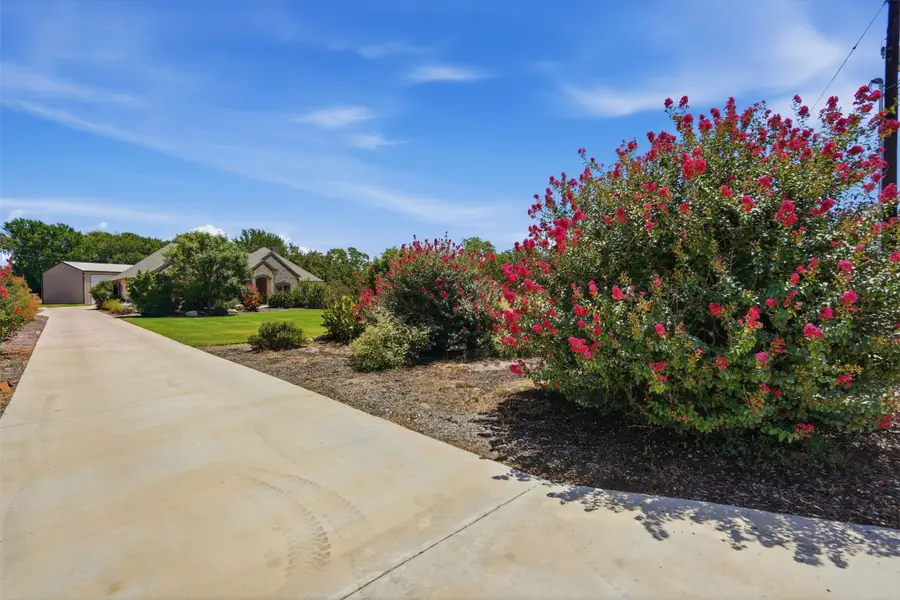 111 Flying Diamond Drive, Springtown, TX 76082 - #3