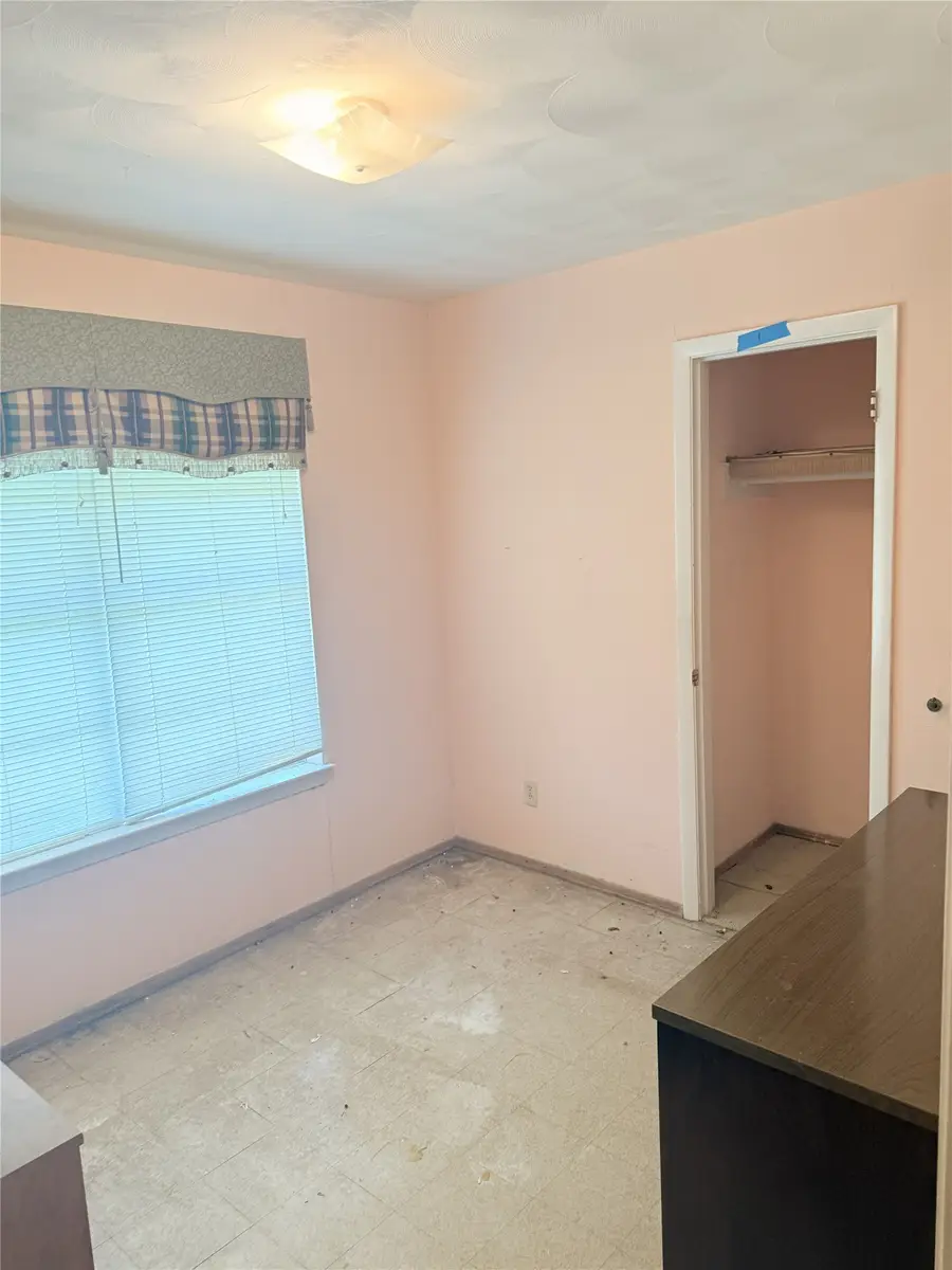 2613 Syracuse Drive, Irving, TX 75062 - #3