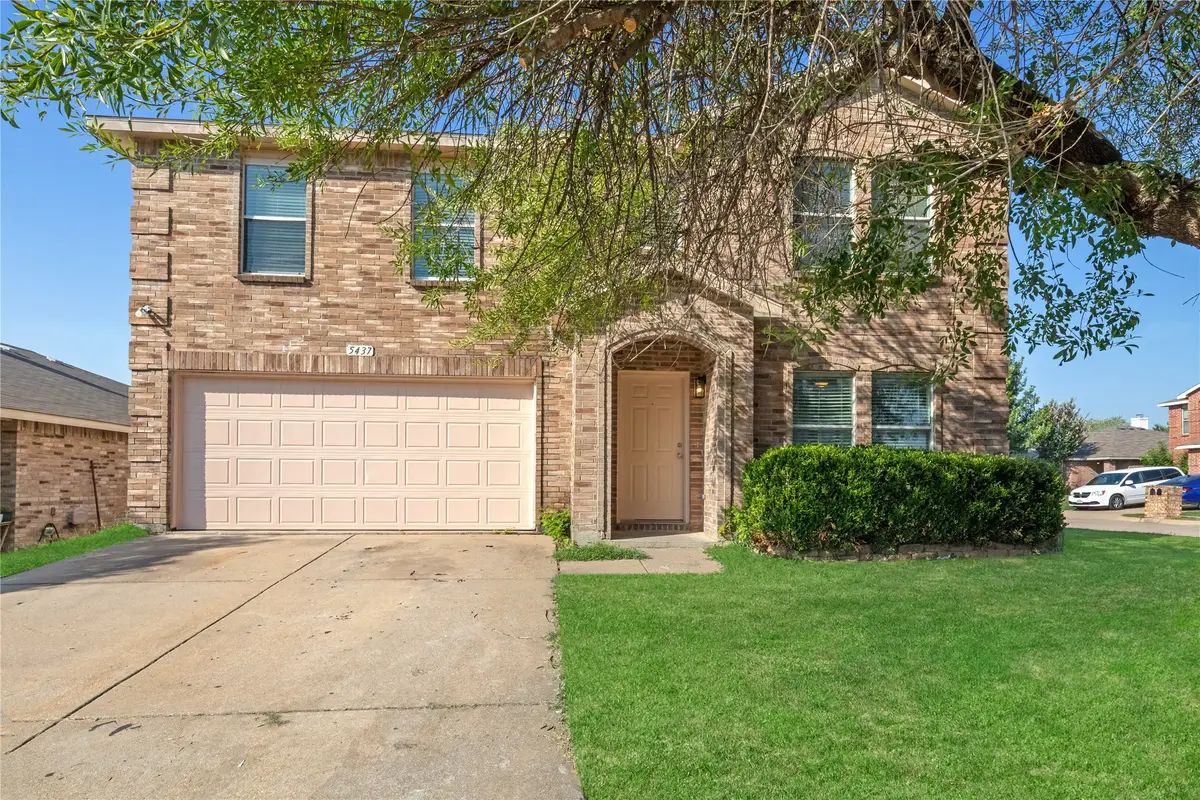 5437 New Castleton Lane, Fort Worth, TX 76135 - #1