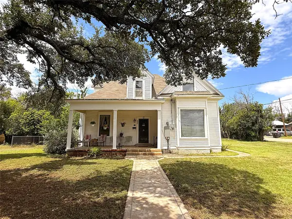 802 S Willow Street, Brady, TX 76825