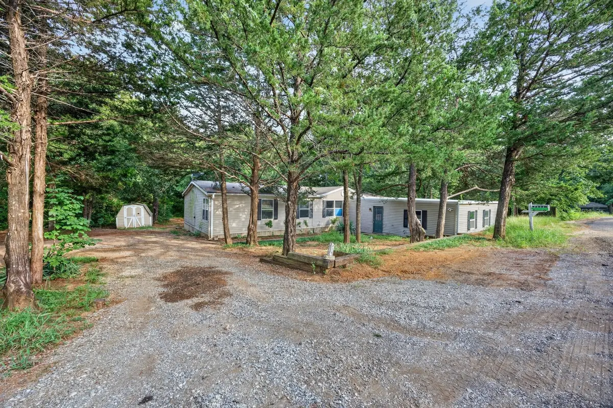 174 Cripple Minnow Bend, Pottsboro, TX 75076 - #1
