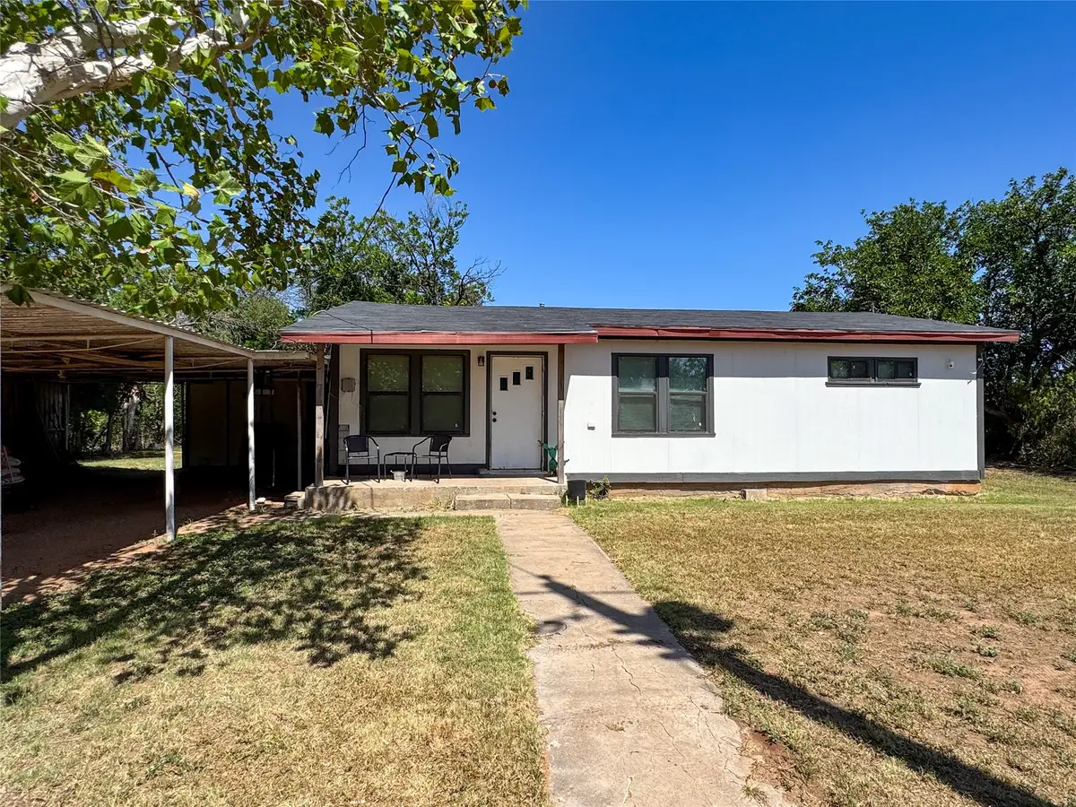 1207 Taylor Avenue, Rule, TX 79547 - #1