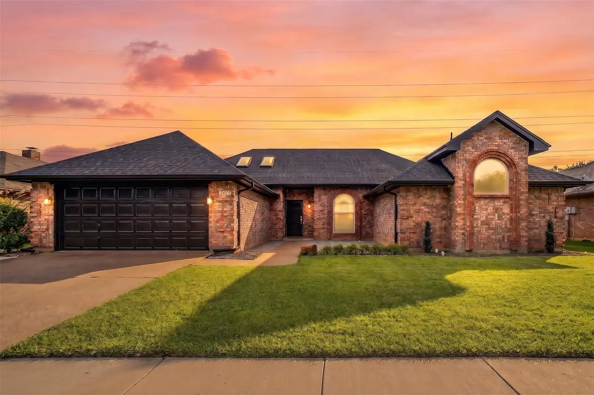 3425 Dorchester Drive, Bedford, TX 76021 - #1