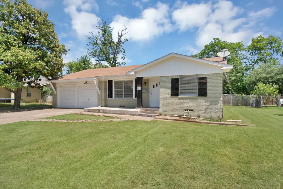 8533 Blossom Lane, Dallas, TX 75227 - #2