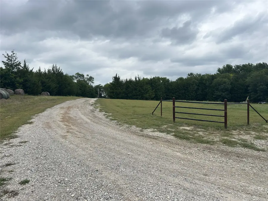 38 Jubilee Farm Road, Bells, TX 75414 - #2