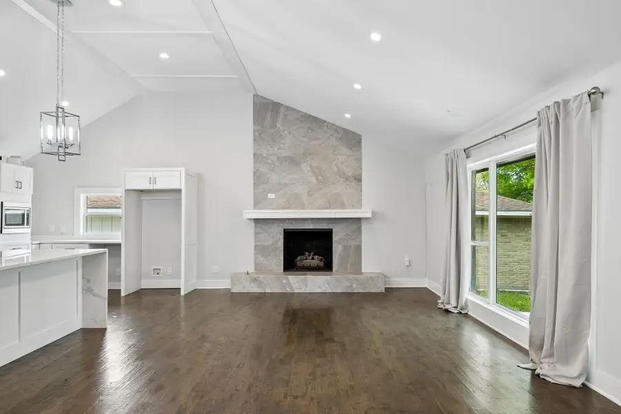 13726 Peyton Drive, Dallas, TX 75240 - #2