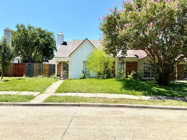 817 Colchester Drive, Mesquite, TX 75149