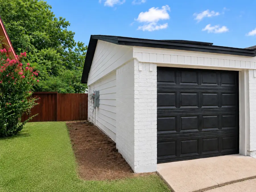 1321 Palisades Drive, Lewisville, TX 75067 - #3
